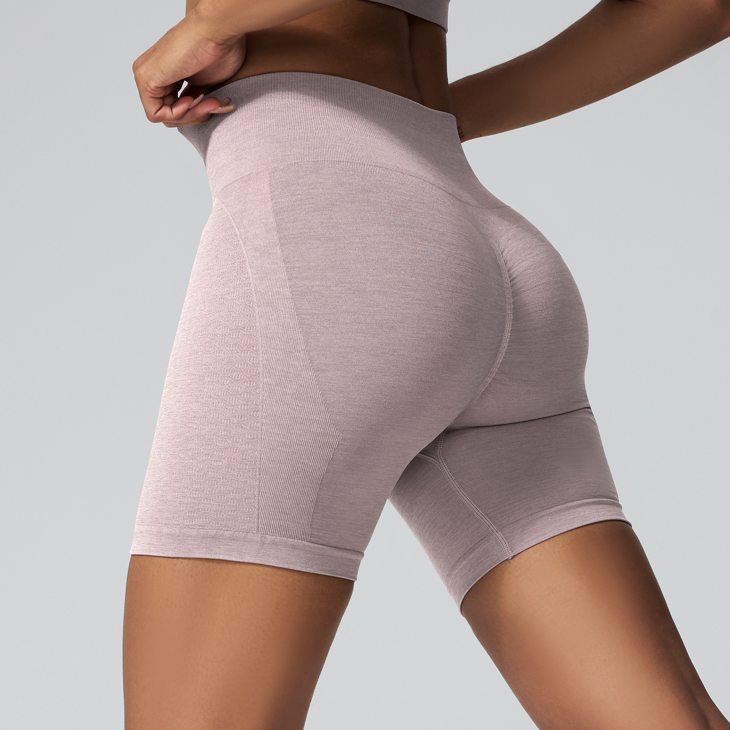 Nuevos pantalones de yoga ajustados transfronterizos, pantalones deportivos cationicos de secado rápido, pantalones cortos deportivos de tres puntos con jacquard sin costuras y cadera de melocotón