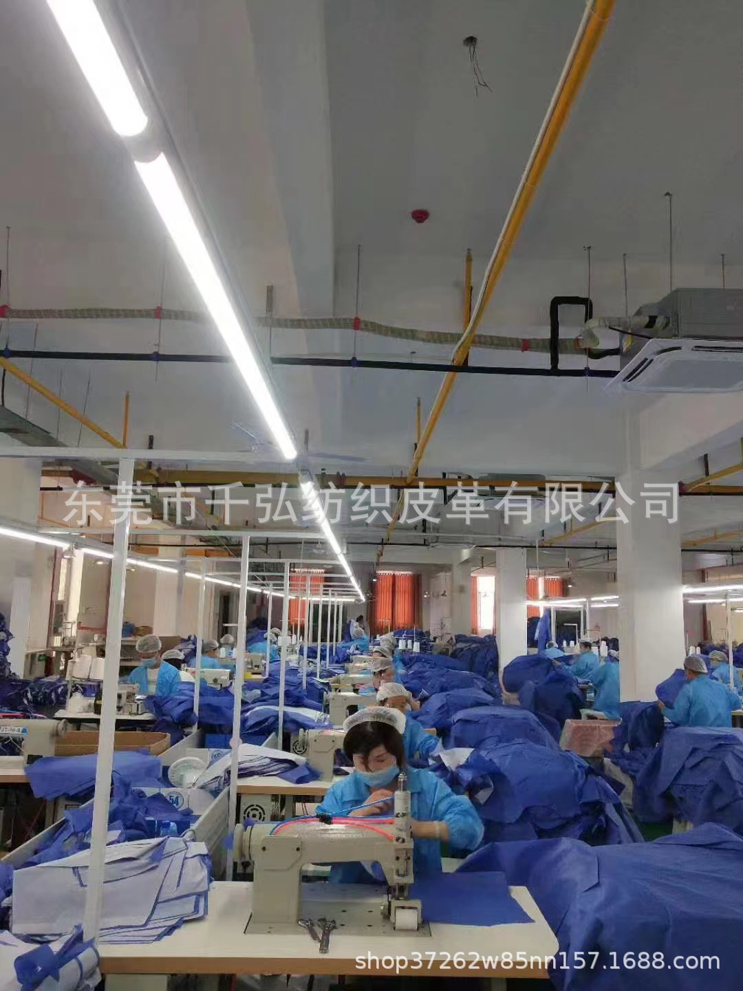 磨砂UMT银灰珠光四面弹防水PU皮革面料人造革 鞋材 运动革 护理革