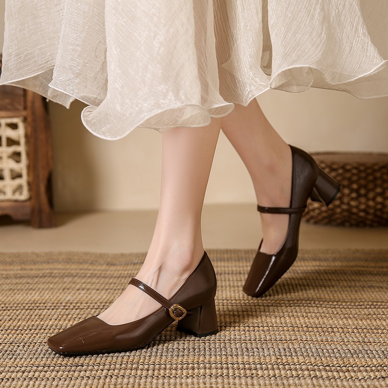 Retro Mary Jane shoes with a strap