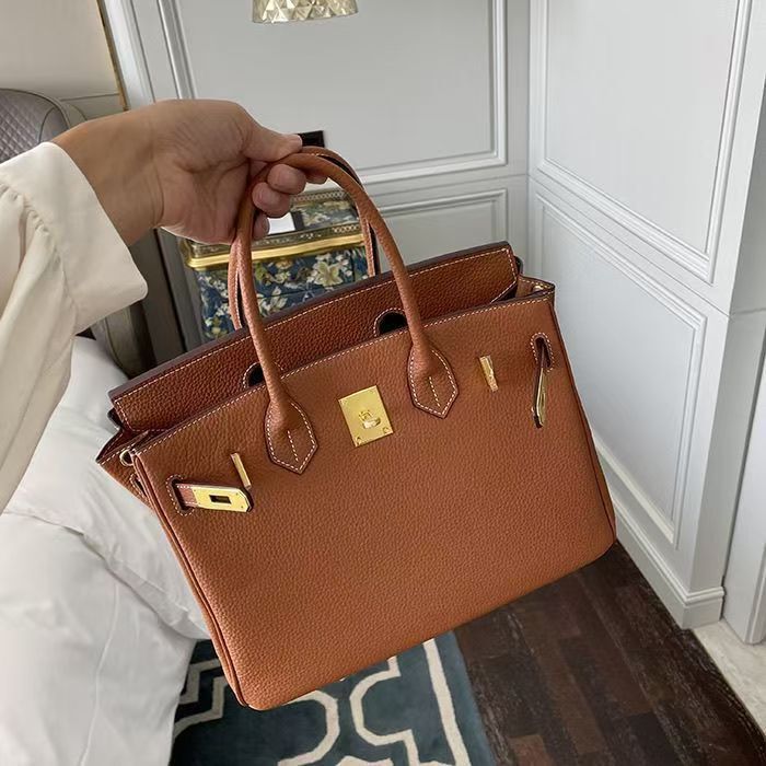 Platinum 2026 Fashion Genuine Leather Lychee Pattern Platinum Handbag Shoulder Crossbody Bag High-End Genuine Leather Women's Bag Platinum 2026 Fashion Genuine Leather Lychee Pattern Platinum Handbag Shoulder Crossbody Bag High-End Genuine Leather Women's Bag