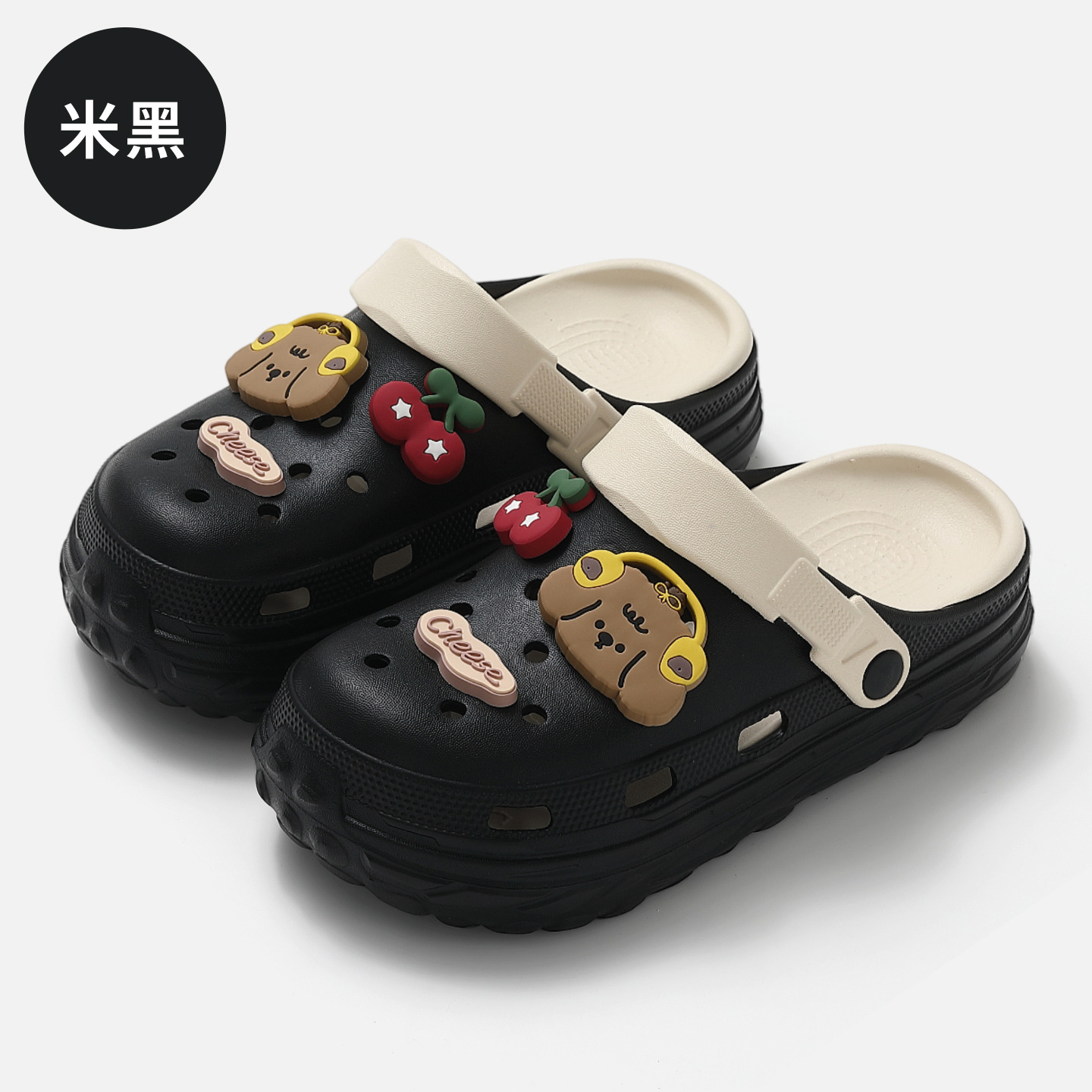 Women's Outdoor Clogs For Summer 2026, New Popular Top Quality Cartoon Cute Thick-Soled Soft-Soled Non-Slip Beach Sandals_voghion.com