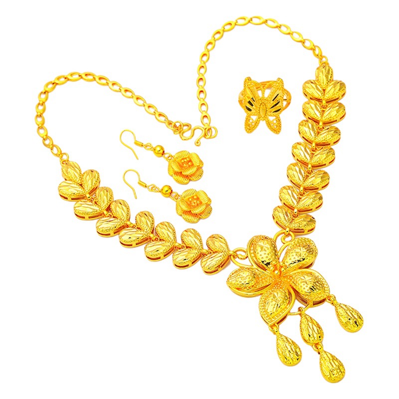 Las mujeres de oro pétalo collar Boda boda estilo étnico collar de imitación de oro Latón chapado en oro collar de oro al por mayor