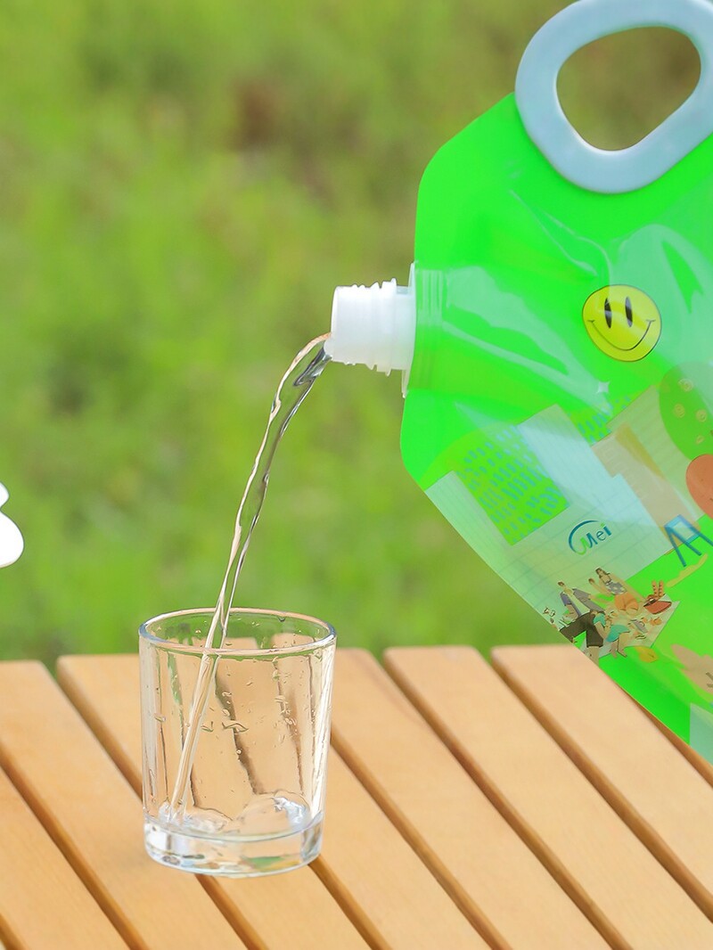 bolsa de almacenamiento de agua plegable portátil al aire libre con grifo de agua de plástico de gran capacidad portátil de viaje de camping bolsa de agua