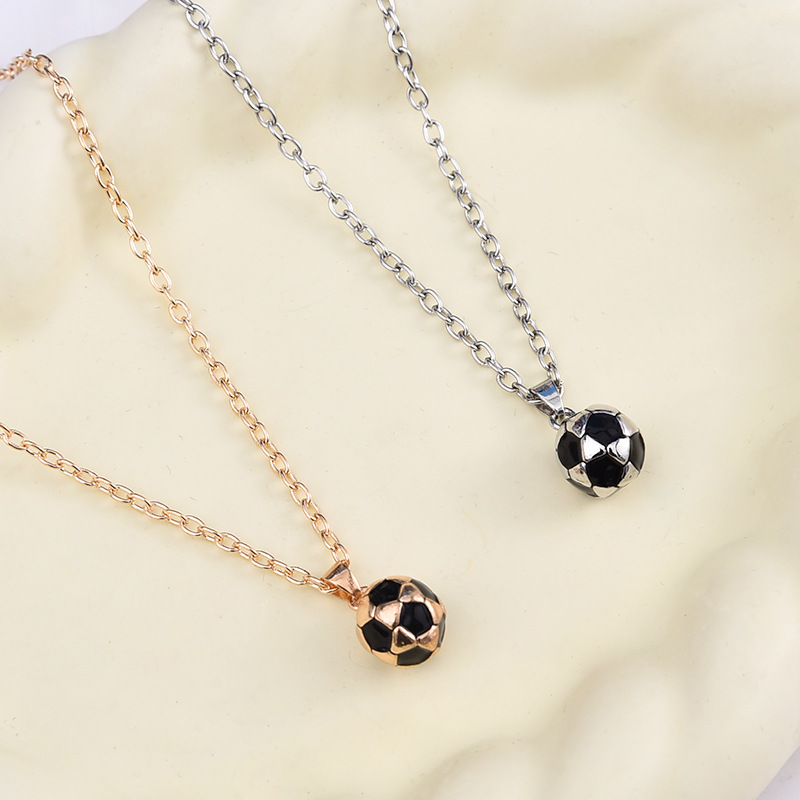 WISH亚马逊跨境热销欧美创意百搭世界杯个性足球毛衣链项链配饰