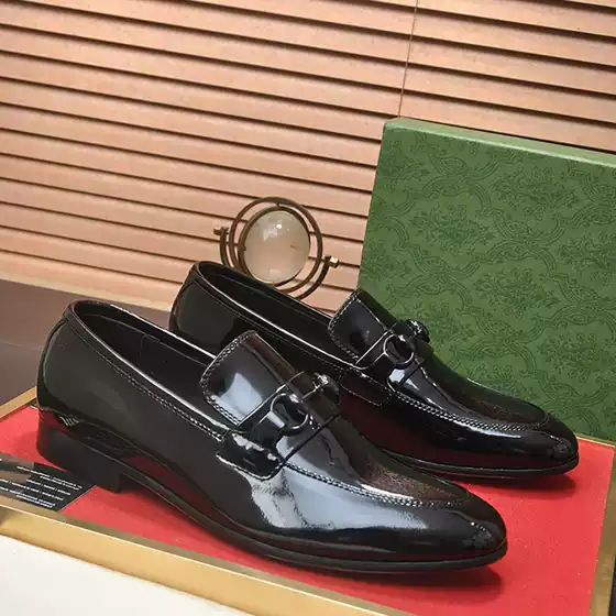 Kuqi Xiu European Station Genuine Leather Single Shoes Men's Shoes Leather Oxford Shoes Casual Leather Shoes Bright Face Wedding Shoes Comfortable Foot Covering