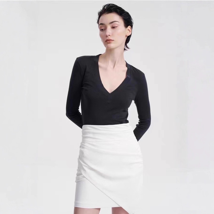 Basic Must-Have Ir Lyocell Silk V Neck Long-Sleeved T-Shirt Base Layer for Outer Wear and Inner Wear for Work Clothing