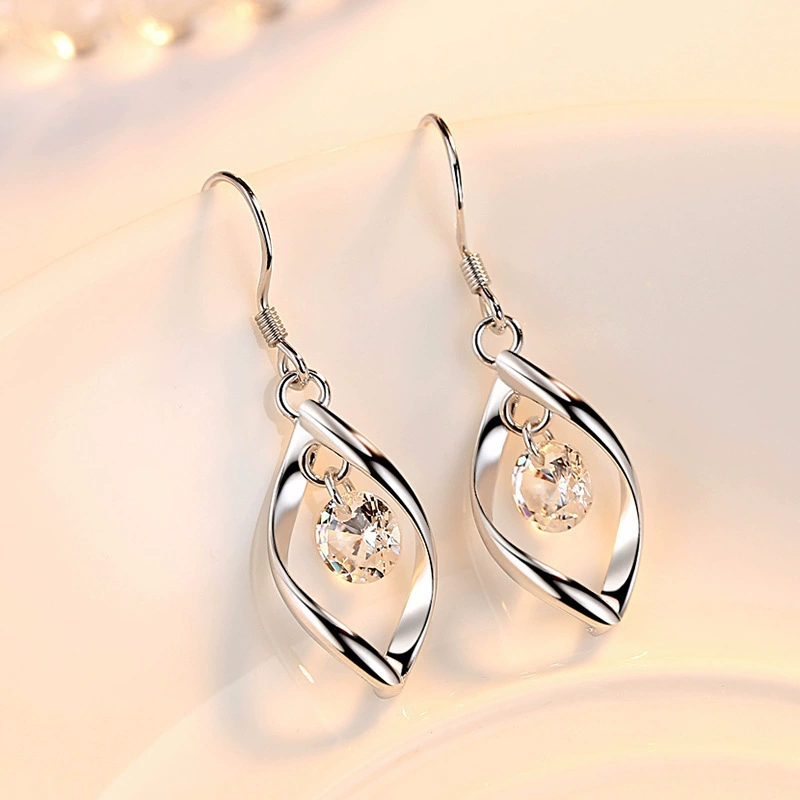 Циркониевые модные серьги с кисточками