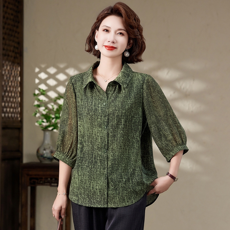 Mom's New Arrival Seven-Sleeve Shirt 2025 Floral Cardigan Top Loose Summer Belly Covering plus size Middle-Aged and Elderly Women's Wear