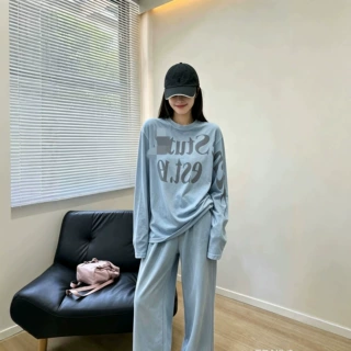 26早秋新品AC经典系列显瘦休闲百搭复古大字母女款长袖T恤8105