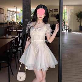 纯欲白月光气质蓬蓬网纱拼接连衣裙女2025夏季法式温柔绝美小裙子