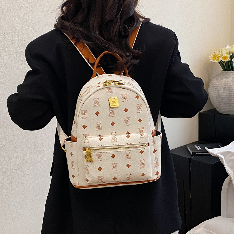 여성용 PU 캐주얼 지퍼 백팩 넉넉한 수납 데일리 가방