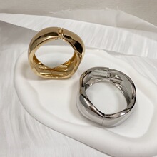 ��ɫ�������C�W���O�����ԕr��ins�_�ںϽ���ɫ�Ͻ����C�羳