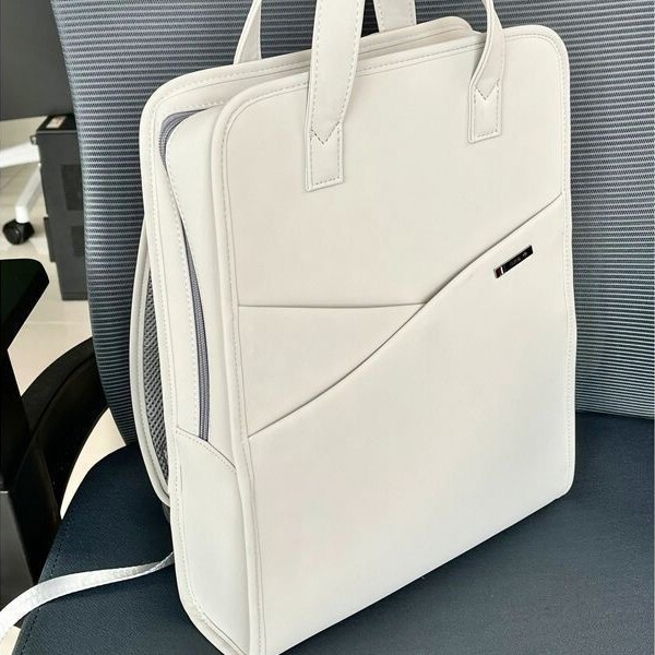 Computer Handbag with Interlayer, Can Hold Charger and Data Cable, Stable and Anti-Drop Laptop Bag Computer Handbag with Interlayer, Can Hold Charger and Data Cable, Stable and Anti-Drop Laptop Bag