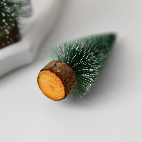 NUCHI圣诞沾白迷你树桌面小型圣诞树圣诞雪松松针树圣诞橱窗装饰