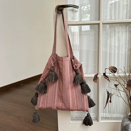 女士单肩包;化妆包;女士手提包