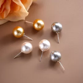 项链;宝石项饰;宝石耳饰