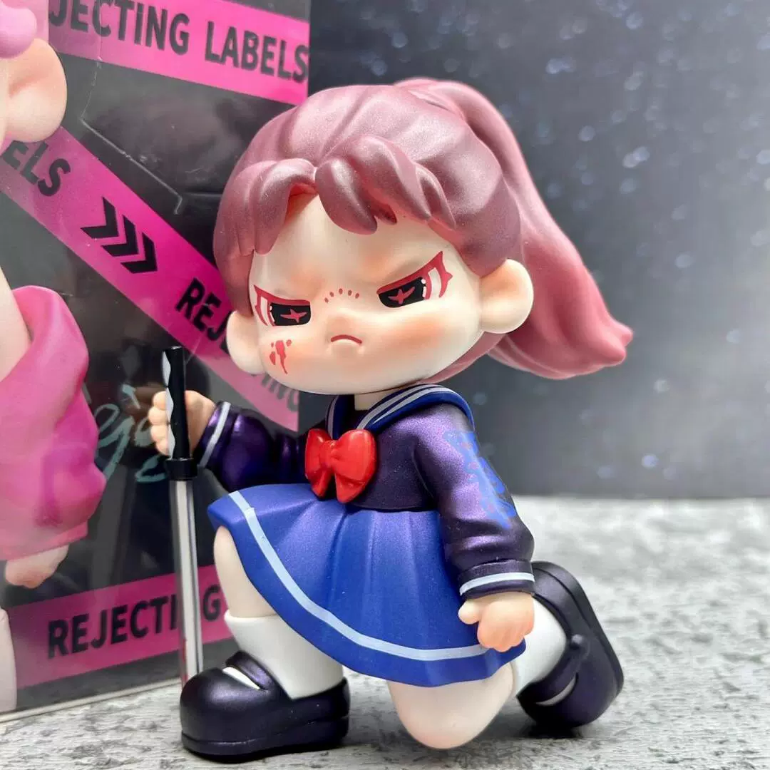 Китайская версия Dora второго поколения, серия избегай незнакомцев, blind box TNTSPACE Orion дочь модный костюм джентльмен фигурка