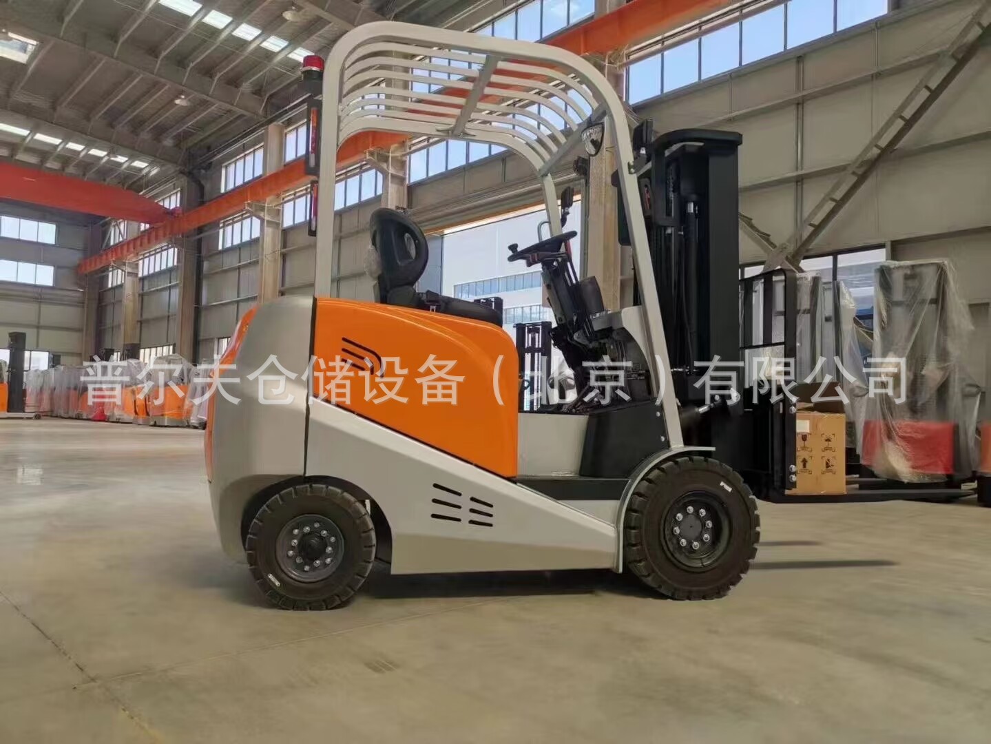 北京座驾式电动叉车电瓶升降装卸车锂电托盘搬运车新能源堆高车