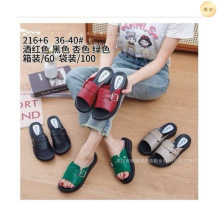 ��������ЬŮʿ�ļ��⴩�r��һ����Ь��������Ь�Ǵ������Ь���l