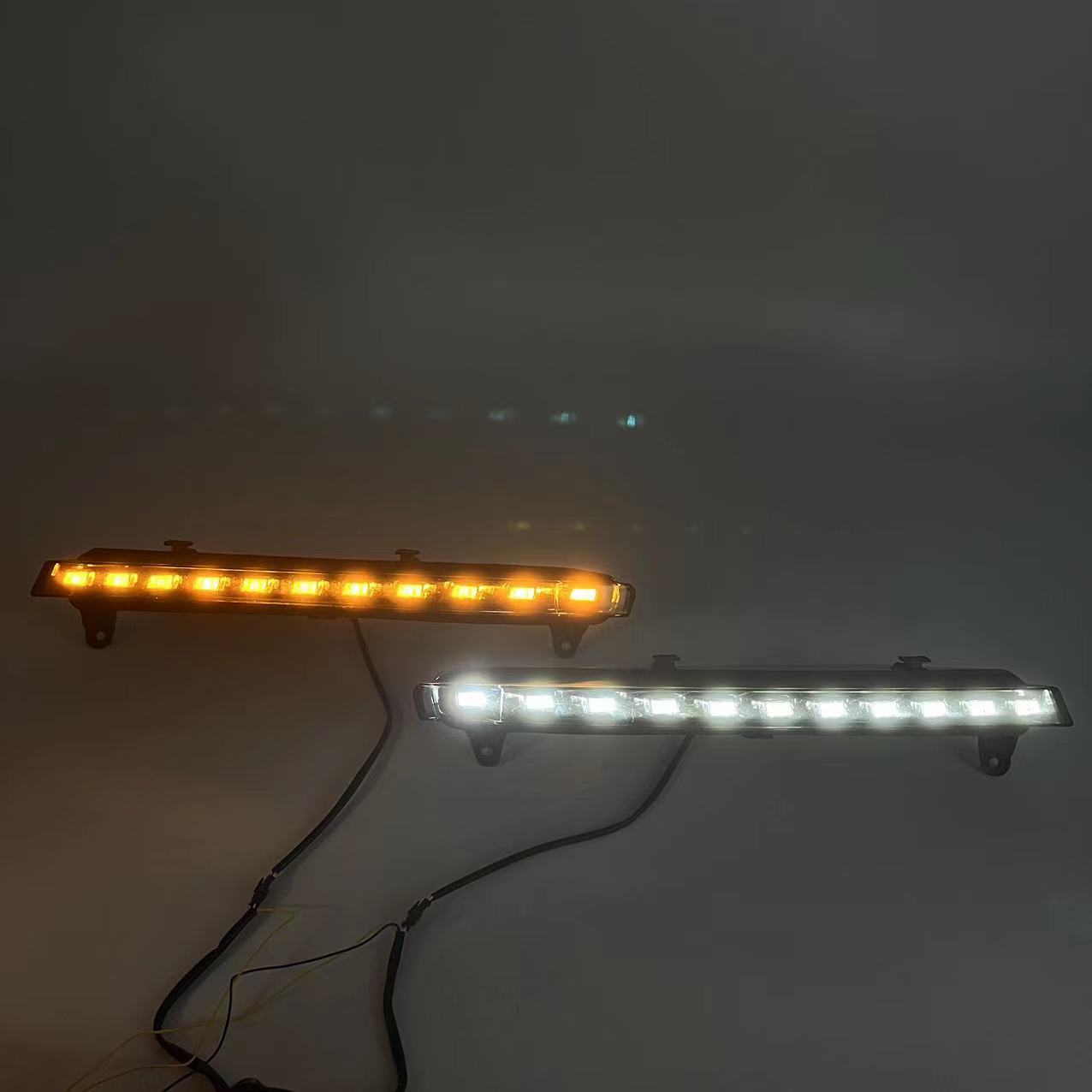 Suitable for Audi Q7 05-09 daytime running light modified front LED daytime running light yellow light turn light
