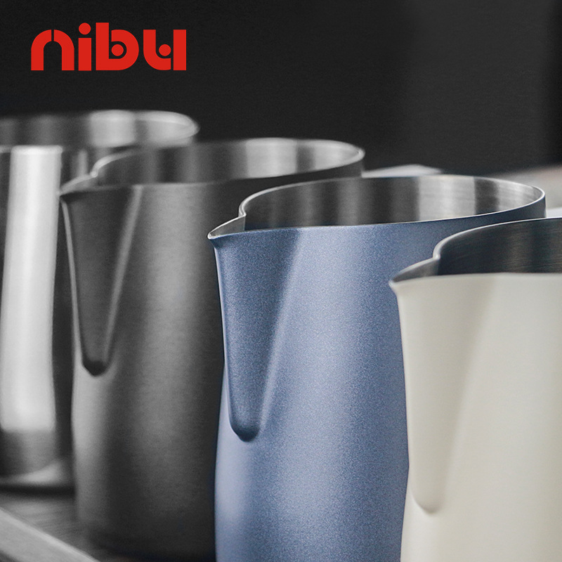 Nibu café flor taza 304 Acero inoxidable engrosada en relieve boca puntiaguda flor olla italiana leche burbuja taza 450 700ml