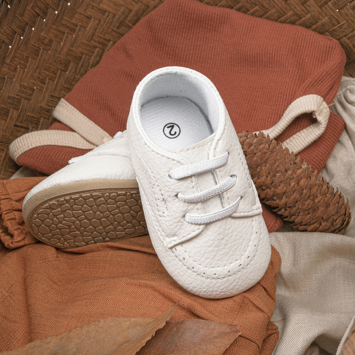 白色 场景 (6).jpg