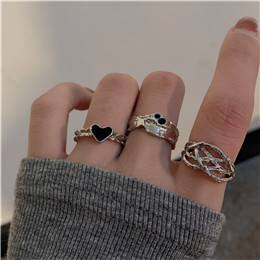 Retro Flower Copper Tassel Pendant Necklace