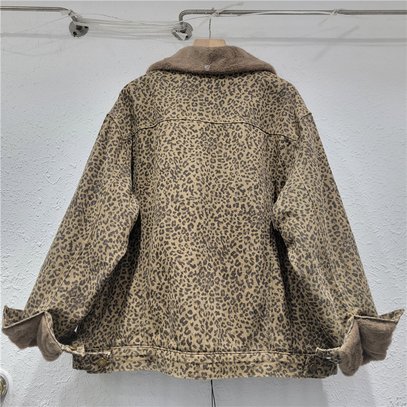 Leopardo denim parker algodón ropa de mujer invierno 2025 nuevo super hermoso y piel gruesa una chaqueta de cordero