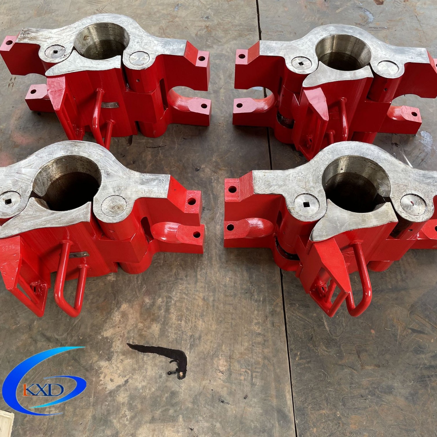 现货优惠3 1/2斜坡钻杆吊卡  18度89钻杆斜坡吊卡