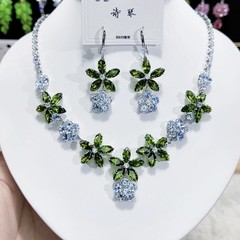 洗練された新しいファッションジルコン贅沢ネックレスイヤリングセットカラー花団重工モデル