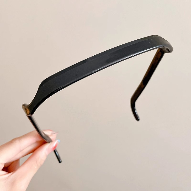 Red en línea 2025 nuevo lavado facial especial banda de cabello dientes antideslizante dispositivo de cabello de cabeza ondulado correa de cabello de altura craneal para mujeres