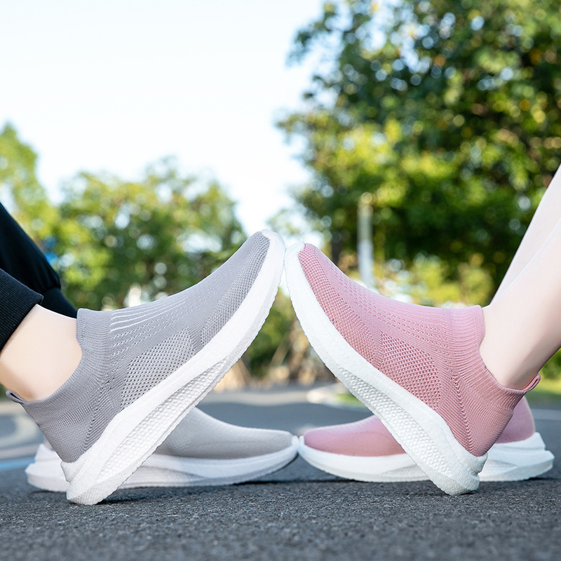 Transfronterizos de tamaño grande otoño nuevos zapatos deportivos casuales para hombres y mujeres, tendencia de moda de un zapato de malla transpirable