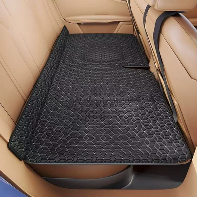 Sleeping Gadget – Vehicle-mounted inflatable bed