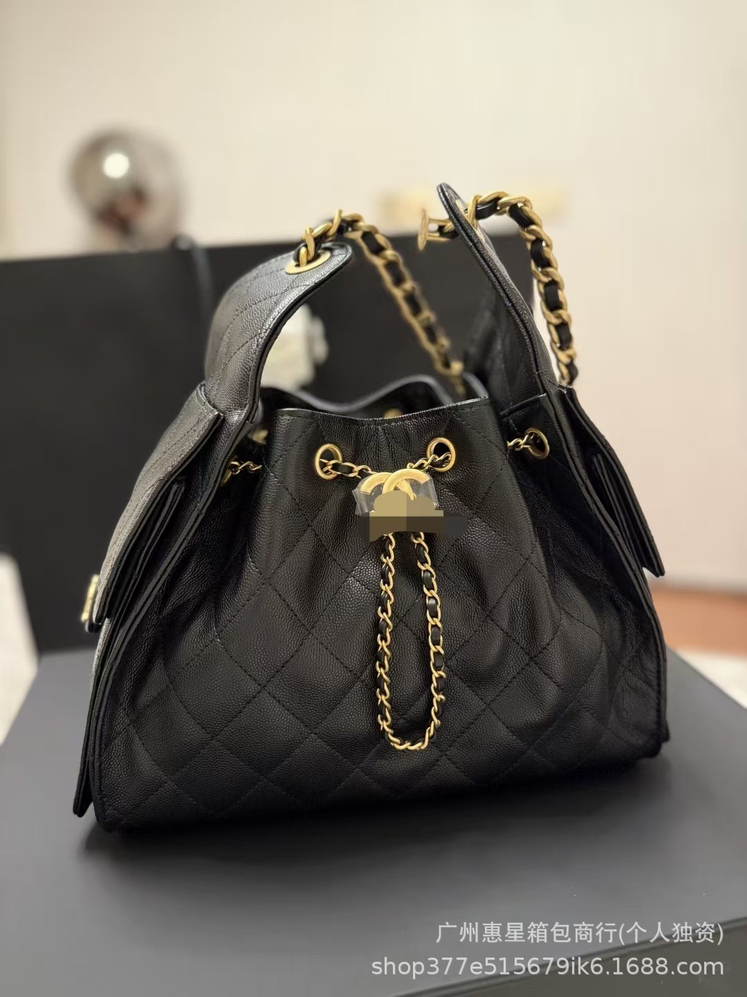 Cross-border Wholesale 25C Hippie HOBO Genuine Leather Quilted Chain Bag Drawstring Bucket Bag Underarm Bag Shoulder Bag for Women - Thumbnail 6