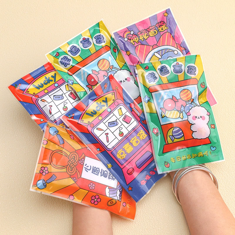 Подарочный набор-сюрприз для детей — assorted маленькие игрушки и канцелярские товары, случайный один предмет