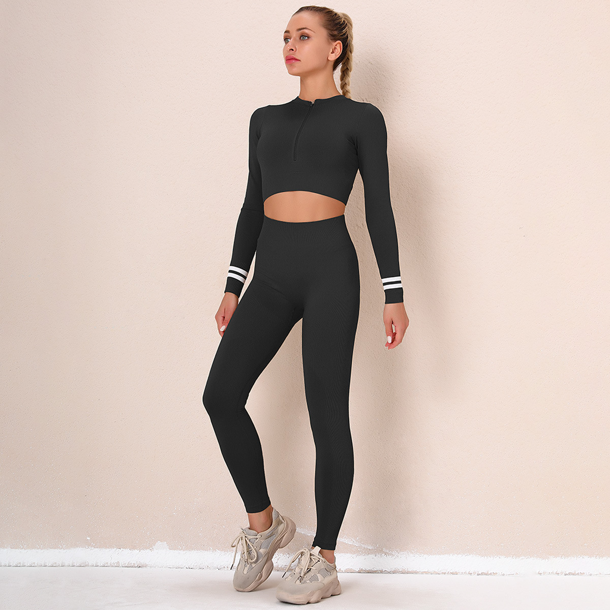 Conjunto de leggings y top de yoga ajustados y transpirables con cremallera de manga larga sexy NSNS52500