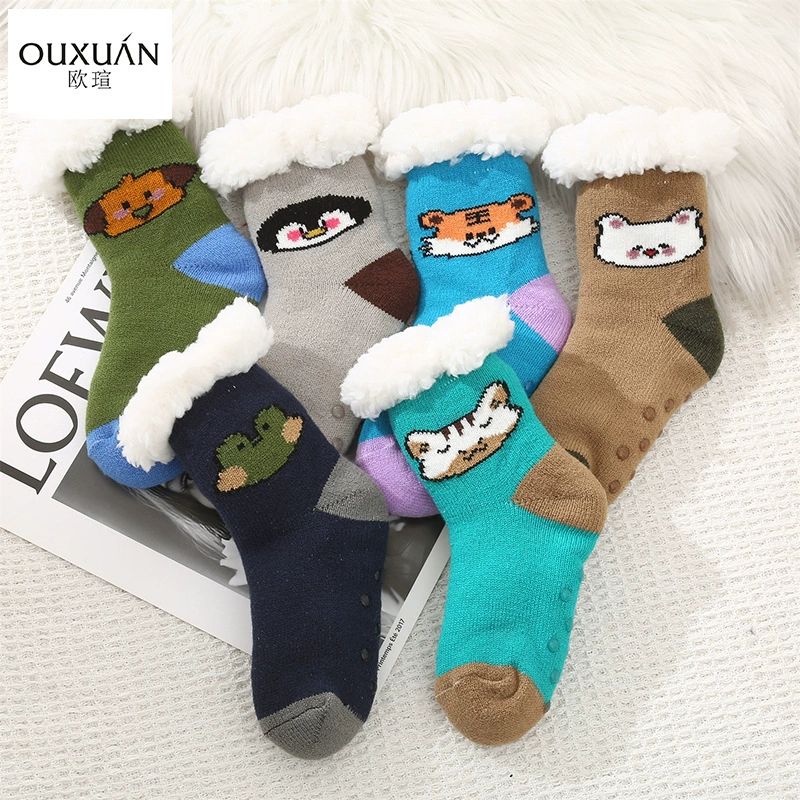 Носки пола серии милых животных мальчиков теплые и удобные распределяя дом не-выскальзывания Крытый