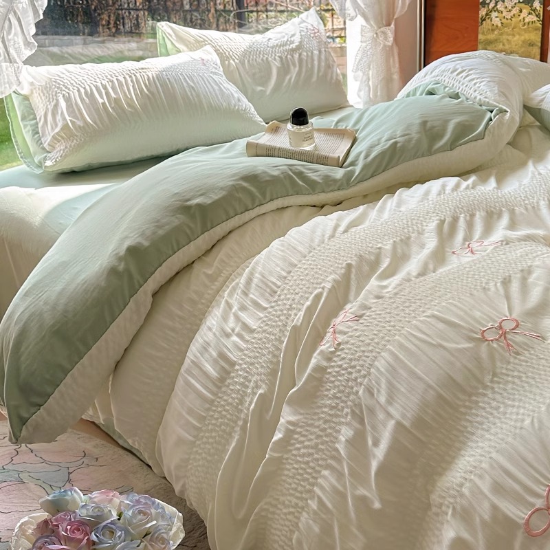 Ropa de cama de cuatro piezas de algodón lavado de gasa 2025 nuevo estilo princesa viento ropa de cama desnuda funda de edredón de tres piezas