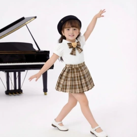 连身衣、爬服;童套装;童连衣裙