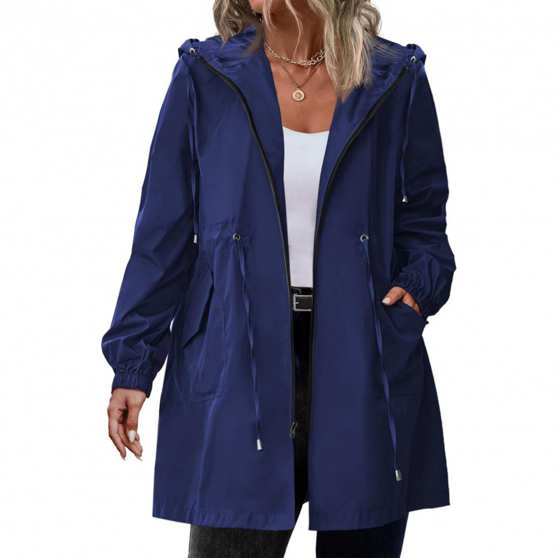 P 10318 Plus size hooded windbreaker