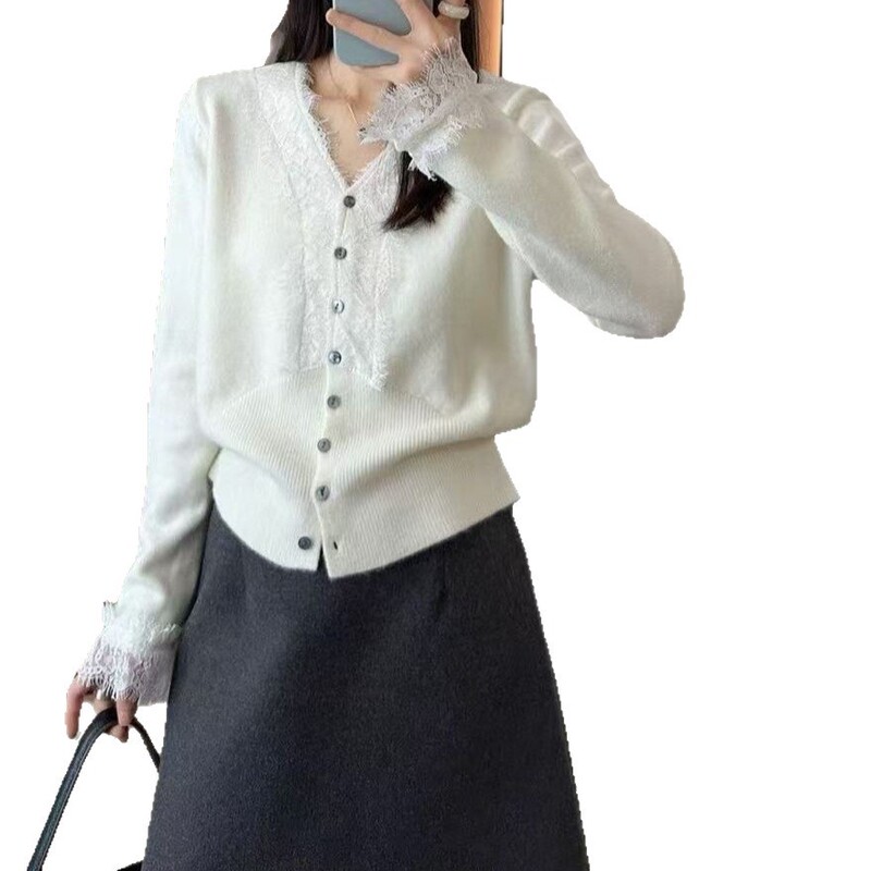 法式蕾丝毛衣女秋冬2025新款时尚气质设计感长袖针织衫打底衫上衣|undefined