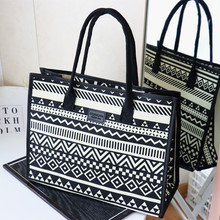 �͹ł��ԃ��|�������ذ�Ůʿ������������ϰ�ͨ�����Іμ�����l