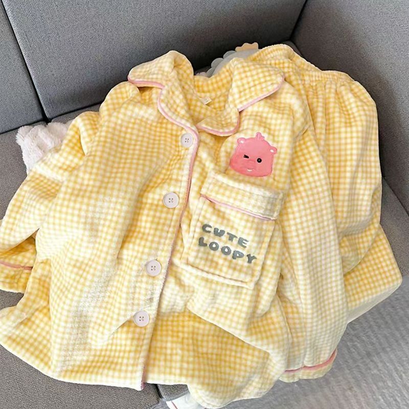 珊瑚绒睡衣女冬季加绒加厚可爱草莓熊少女法兰绒学生家居服可外穿