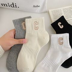 Socks for women spring and summer white C letter mid-tube women's socks ins trend shallow mouth black low-top embroidered sports socks