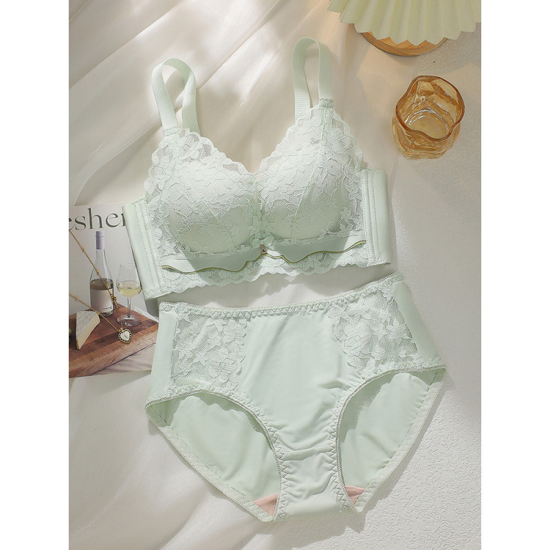 White Lingerie Set for Women, Thick and Thin Styles, Non-Magnetic Bra, Push-Up for Small Busts, Wireless Bra, Young Girl Style