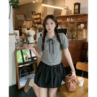 Feiqi~Plus Size Fat mm Design Short Top Thin Heart Cut Out Gray Short-Sleeved Knitted Cardigan