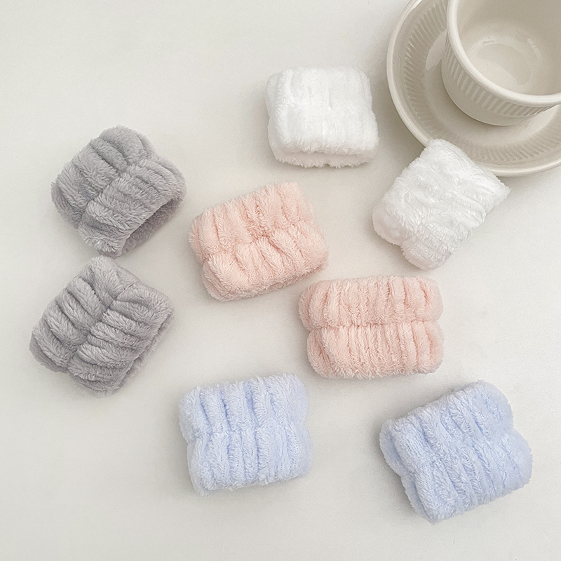 Mangas Arteque absorbente de agua a prueba de humedad Lavado facial femenino Pulsera Lavado Manga a prueba de salpicaduras Ejercicio Pulsera de limpieza de sudor Lazo para el cabello de felpa