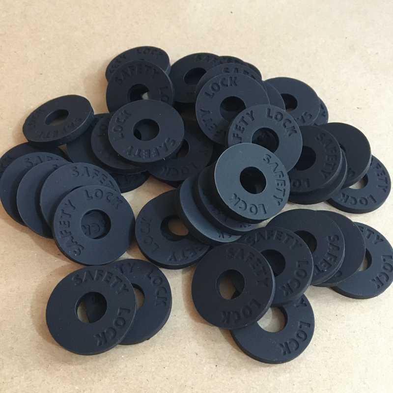 블랙 스트랩 버클