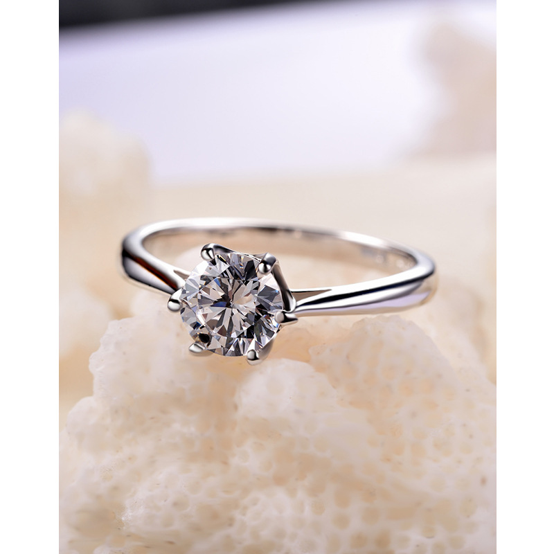 925 plata esterlina anillo de diamante de diamante de lujo ligero de moda clásica simple 1 quilate anillo de seis patas propuesta de boda anillo de diamante