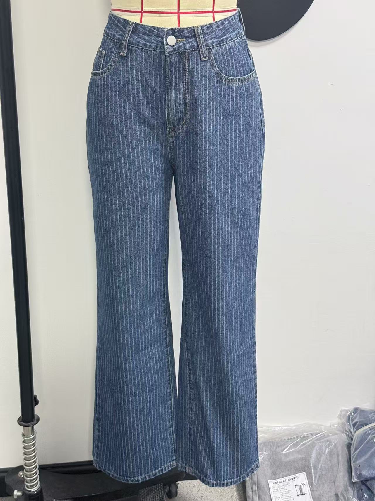 Women's High-Waisted Straight Leg Jeans Size 26 Sweet And Spicy Style Casual Striped Trousers Top Selling_mkmklike.com